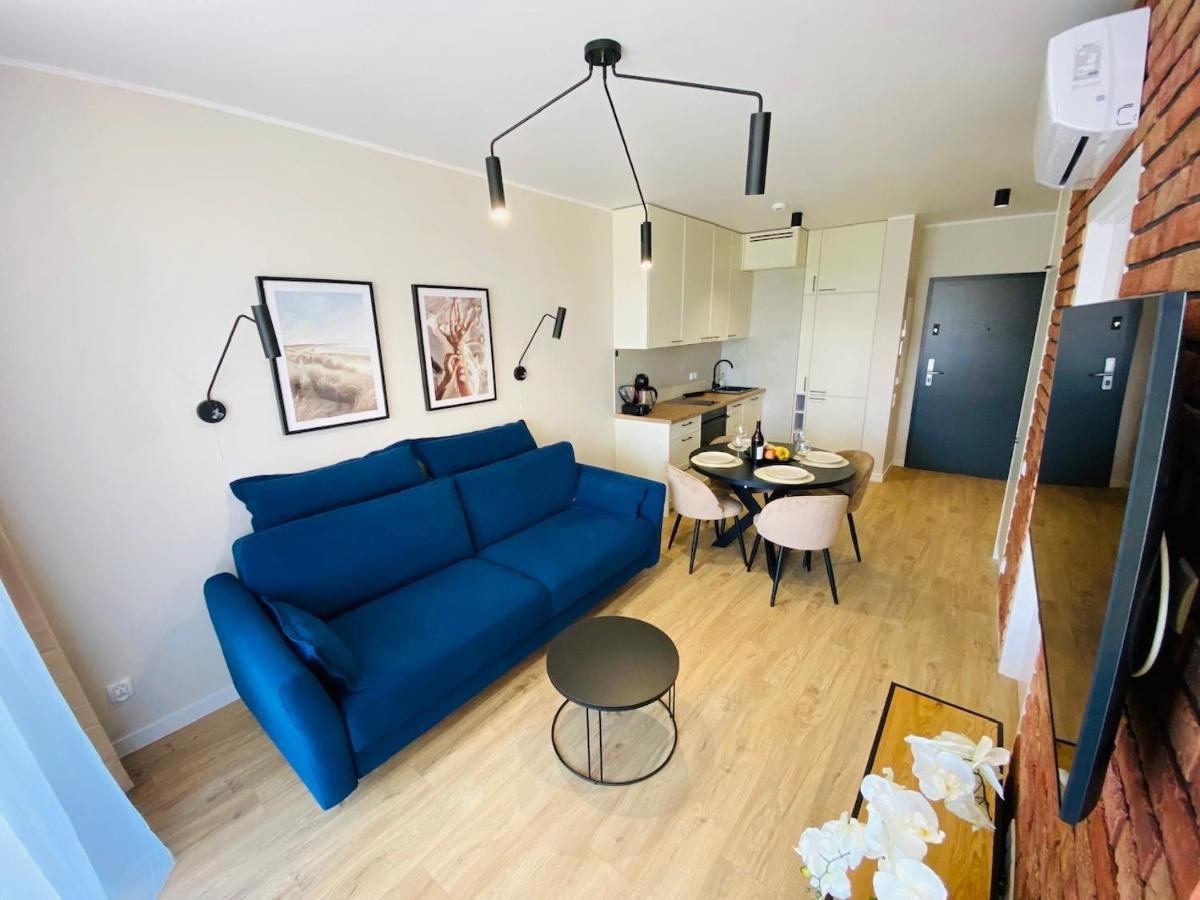 Apartamenty S&S Chlebova Gdansk Z Widokiem Na Rzeke Motlawe, Stare Miasto エクステリア 写真